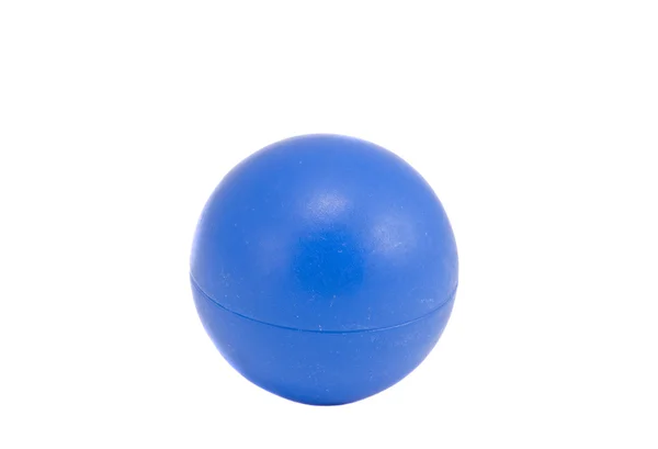 Izolované na bílém modrá plastová koule — Stock fotografie