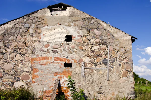 Παλιά ερείπια τοίχων σπίτι — Φωτογραφία Αρχείου