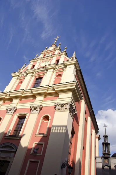 Zabytkowy kościół w Warszawie — Zdjęcie stockowe