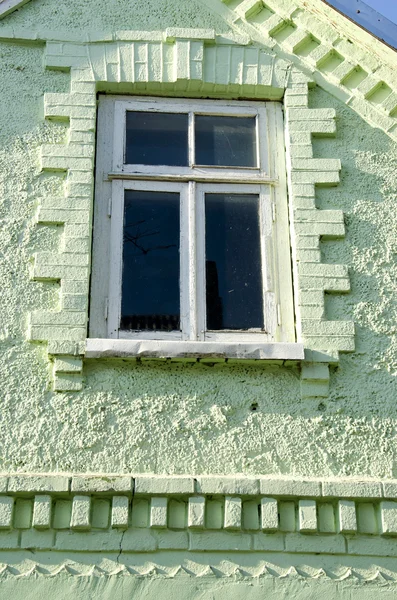 Historisches Hausfenster — Stockfoto
