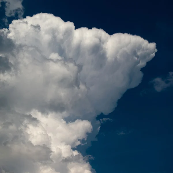 Nubes tormentosas — Foto de Stock