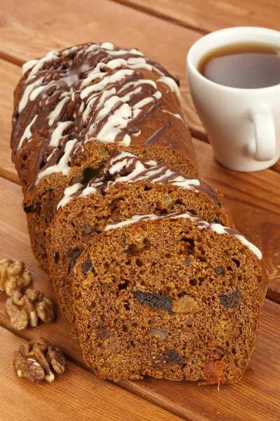 Dark fruitcake — Stock Photo, Image