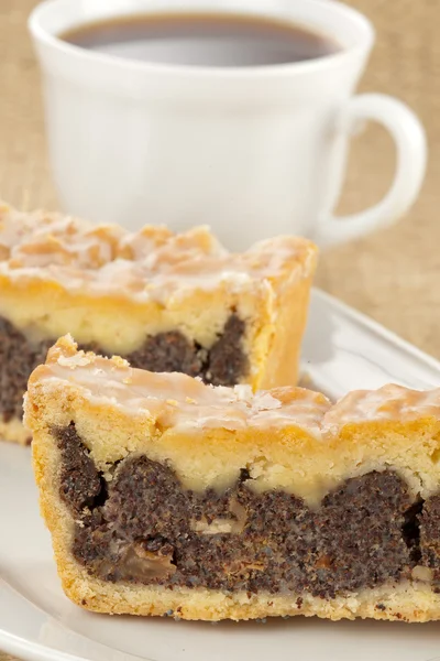 Poppy-seed cale with coffee — Stock Photo, Image