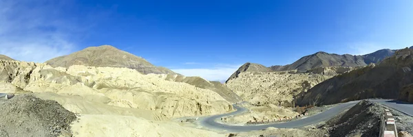 Panorama górska droga — Zdjęcie stockowe