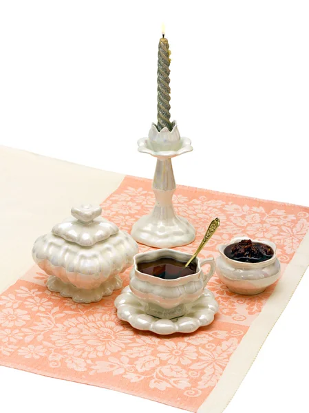 Φλιτζάνι τσάι και ζάχαρη, μαρμελάδα σε μια χαρτοπετσέτα — Φωτογραφία Αρχείου