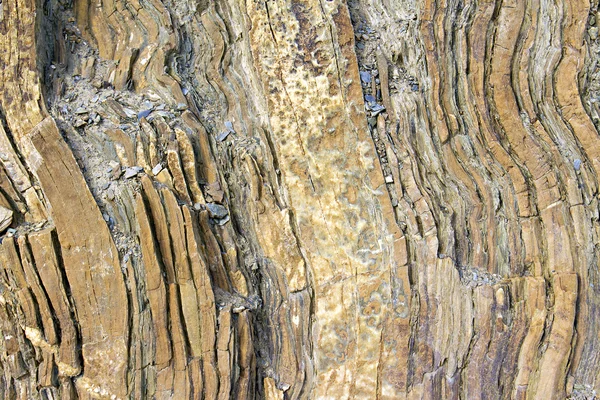 き裂を有する石ロック — ストック写真