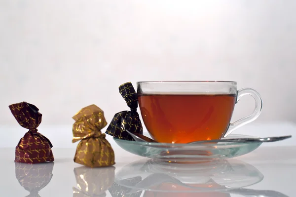 Hete thee in een beker — Stockfoto