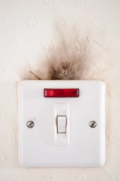 Faulty electrical wiring. — Stock Photo, Image