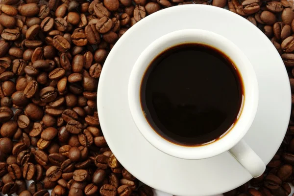 Kaffe i en kopp — Stockfoto