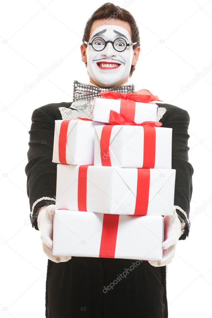 Mime holding many boxes of presents