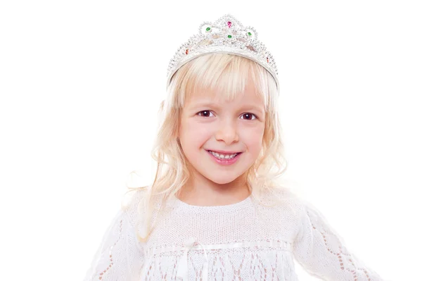 小女孩用她的头上的皇冠 — 图库照片