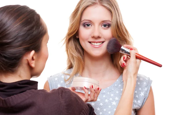 Make up artist facendo make up — Foto Stock
