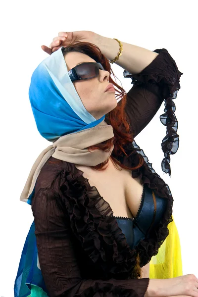 De vrouw in sjaal — Stockfoto