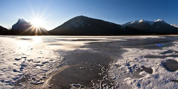 Vinterlandskap i Klippiga bergen — Stockfoto