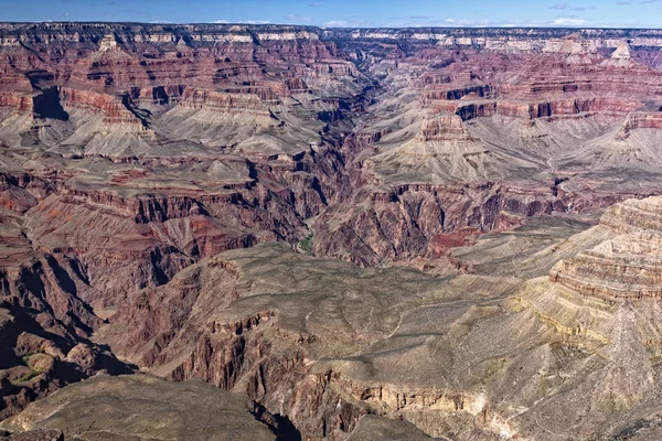 Grand Canyon an einem sonnigen Tag — Stockfoto