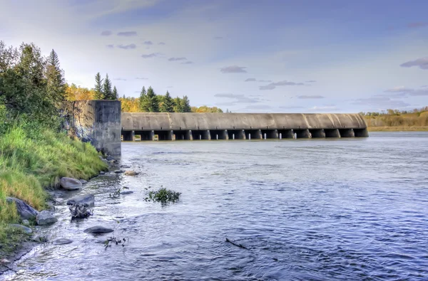 Lacolle falls hydro-elektrische dam — Stockfoto