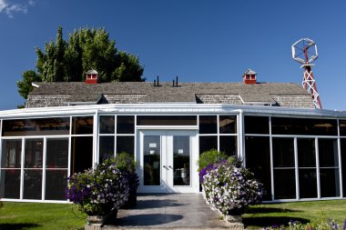 Ahır'a bağlı sunroom