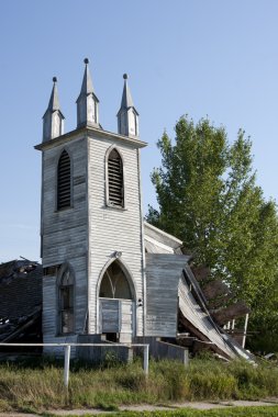 eski beyaz kilise