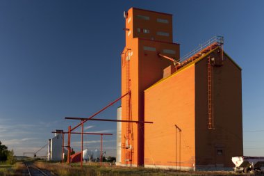 Oranje graanelevator