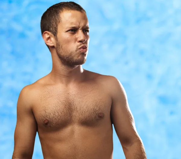 Young man shirtless — Stock Photo, Image