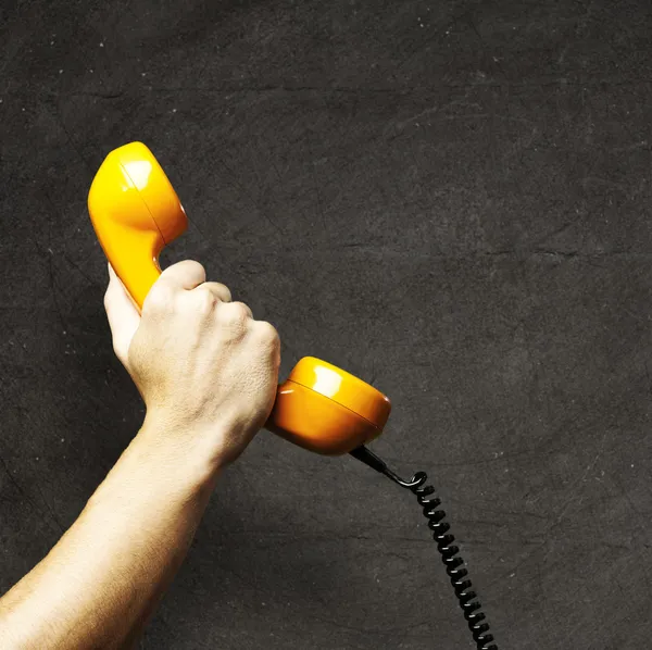 Oldtimer-Telefon in der Hand — Stockfoto