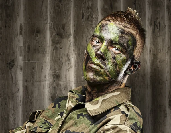 Retrato de jovem soldado — Fotografia de Stock