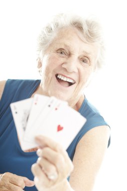 poker oynayan kadın kıdemli