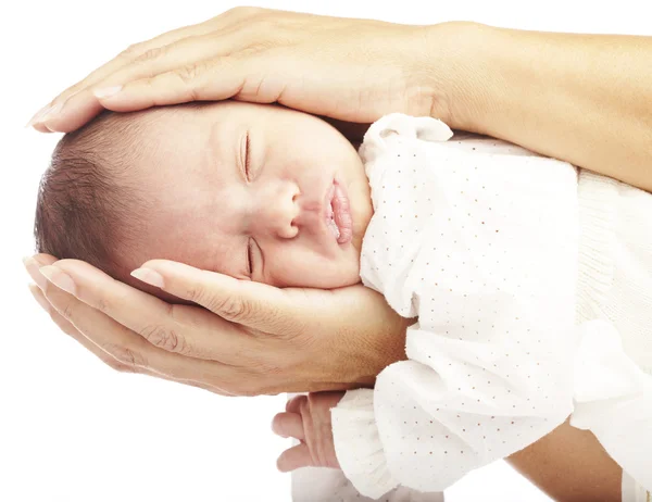 Mãos segurando recém-nascido — Fotografia de Stock