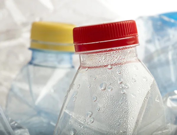 Пластиковые бутылки — стоковое фото