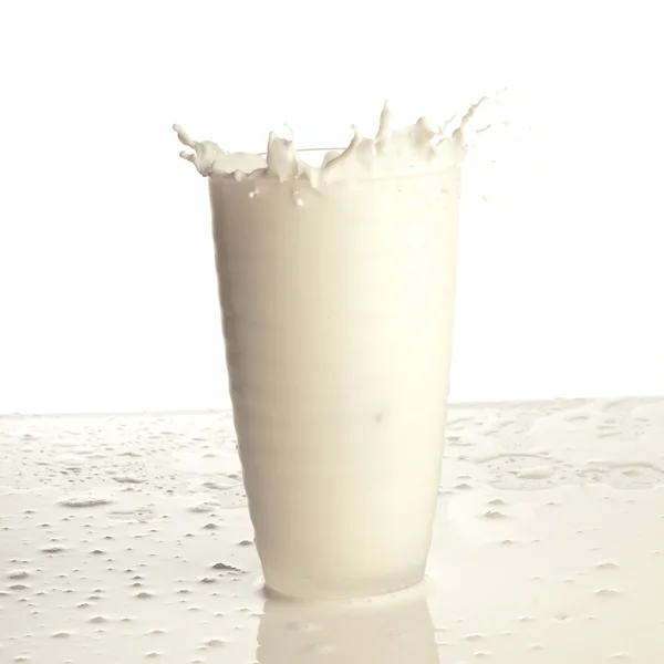 Mjölk glas — Stockfoto
