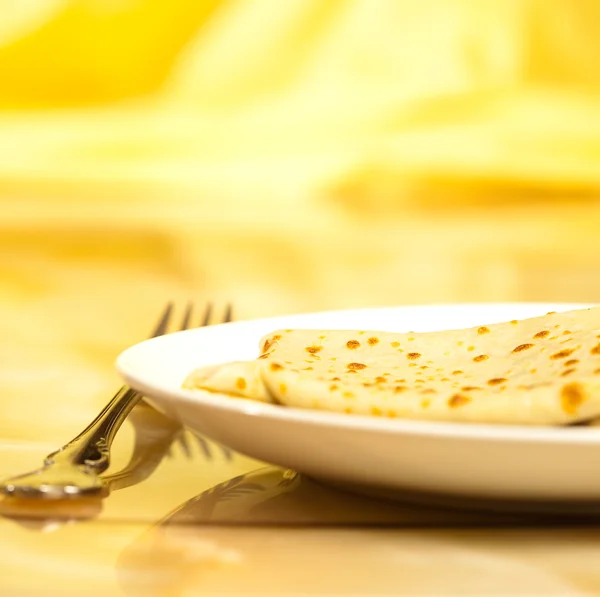Crepe on plate — Stock Photo, Image