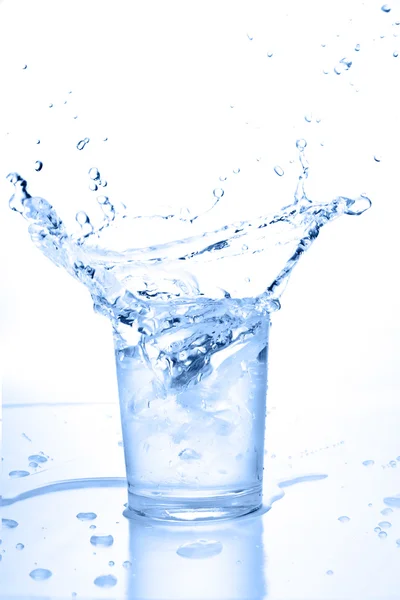 杯水 — 图库照片
