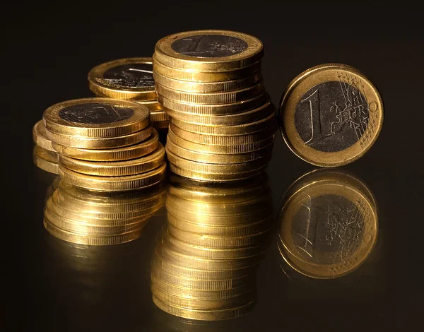 Euro mynt reflektion — Stockfoto
