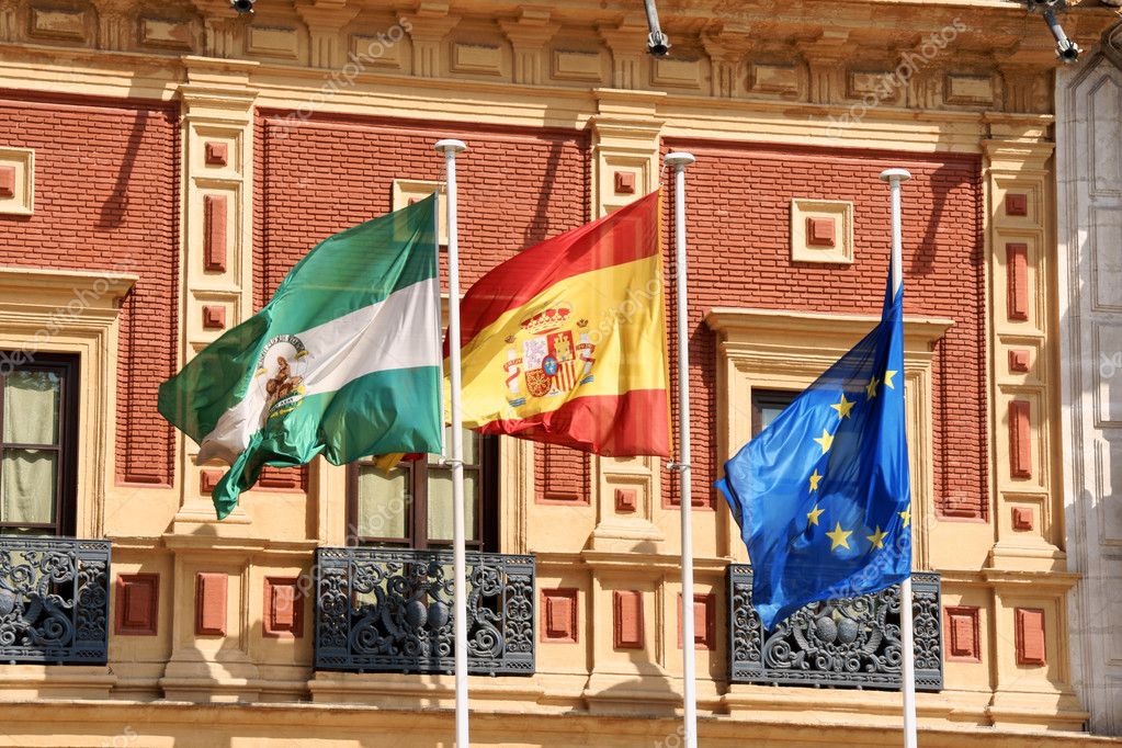 Banderas España y Comunidad Europea