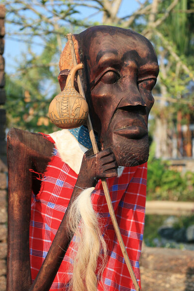 Male African wood carvings