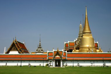 Golden pagoda