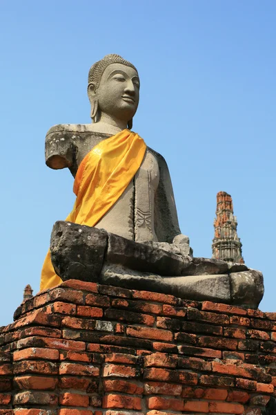 Standbeeld Boeddha in ayutthaya — Stockfoto