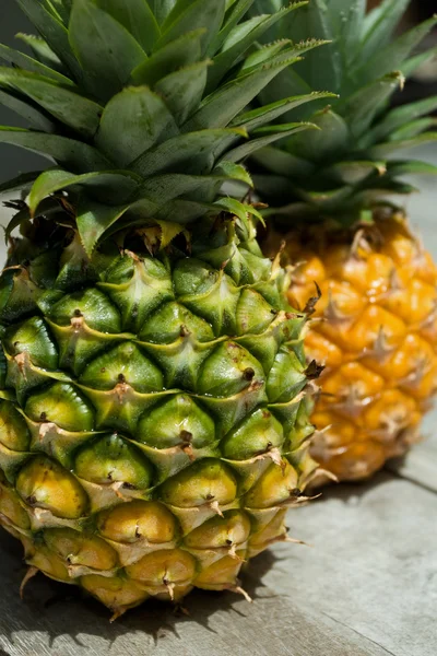 Pineapple fruit — Stock Photo, Image