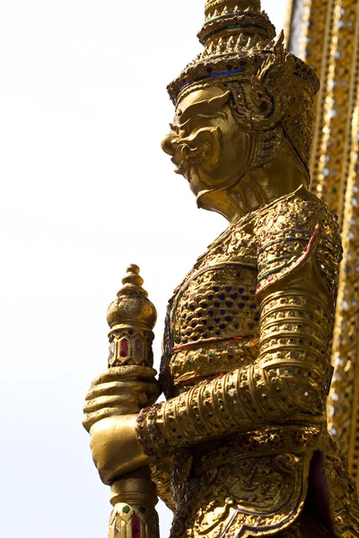 Statue custodi a Wat Phra Kaew a Bangkok — Foto Stock