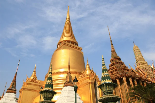 Złota pagoda, Tajlandia — Zdjęcie stockowe