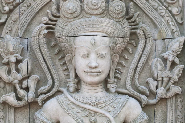 Apsara на стіні, Ангкор-Ват — стокове фото