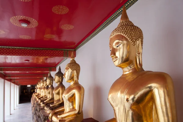 Patung Buddha di kuil — Stok Foto