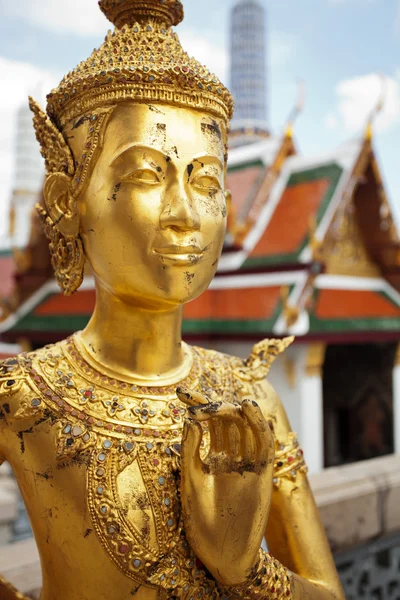 Gouden hoek op gouden paleis, bangkok — Stockfoto