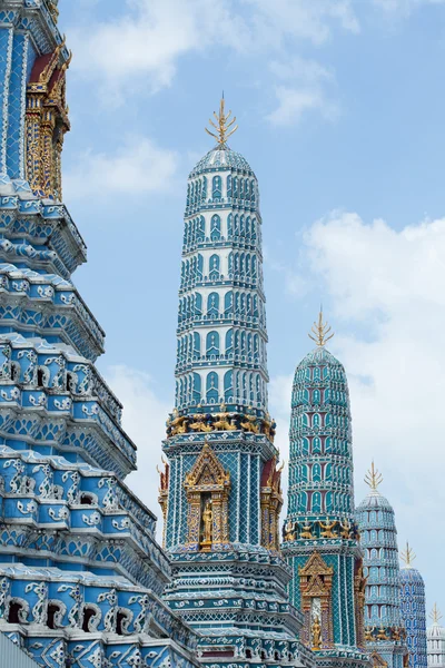 在曼谷的大皇宫佛塔 — 图库照片