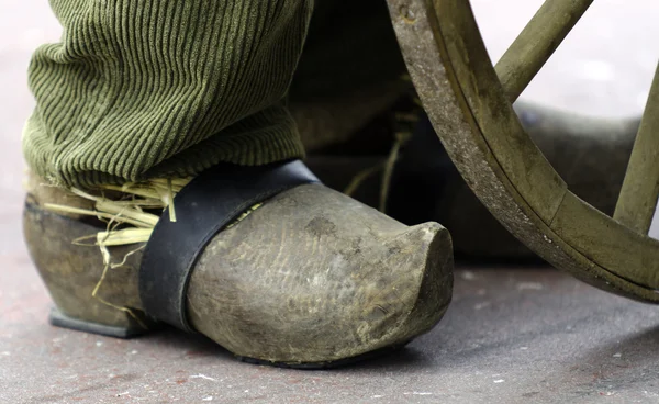 Деревянная обувь — стоковое фото