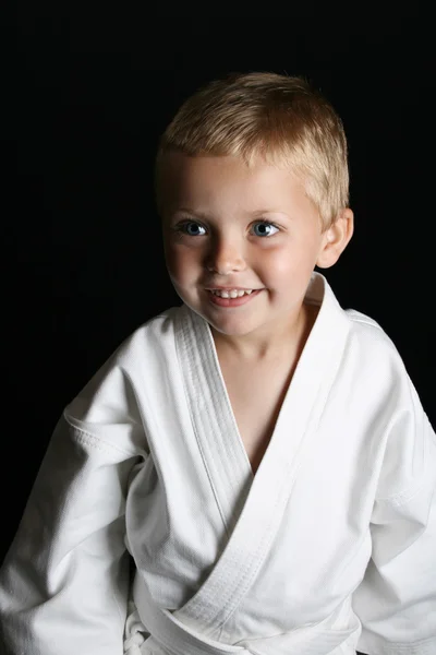 Karate-Junge — Stockfoto