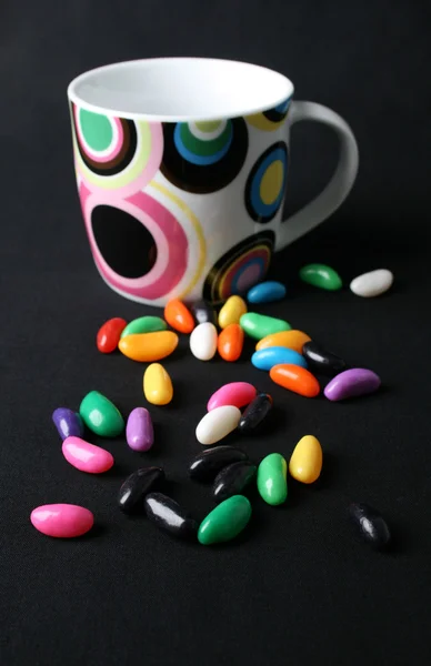 Jelly Beans y taza —  Fotos de Stock
