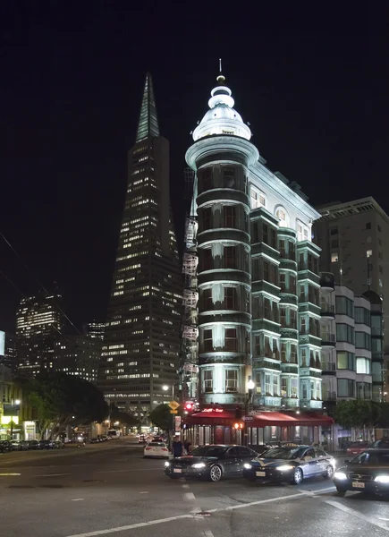 San Francisco - 20. Oktober 2011: das alte viktorianische Haus — Stockfoto