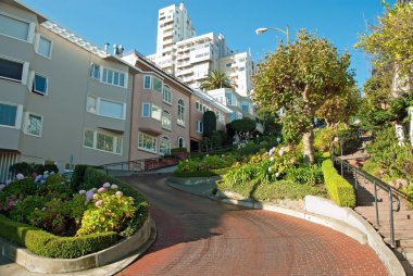 San Francisco 'daki Lombard Caddesi.