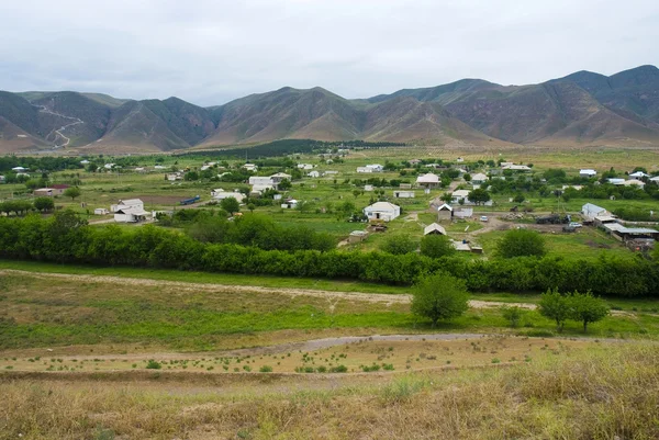 Ver el pueblo turcomano Bagir desde las montañas —  Fotos de Stock